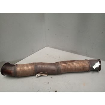FLECTOR TUBO ESCAPE 2139676 
