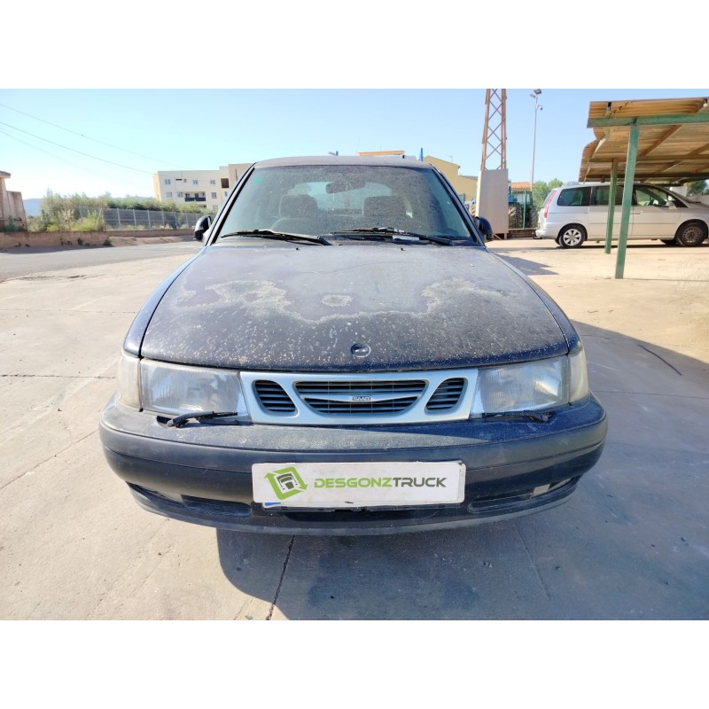 saab 9-3 berlina del año 1999