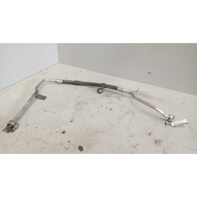 Recambio de tubos aire acondicionado para iveco sunrise referencia OEM IAM 5801595254  
