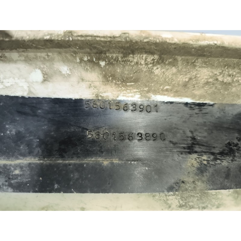 Recambio de moldura luna delantera para iveco stralis (as) 11.1 diesel referencia OEM IAM 5801563901 581563890 - Blanco 4