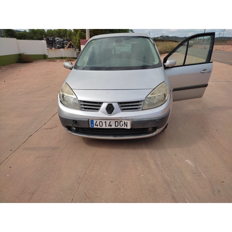 renault scenic ii del año 2005