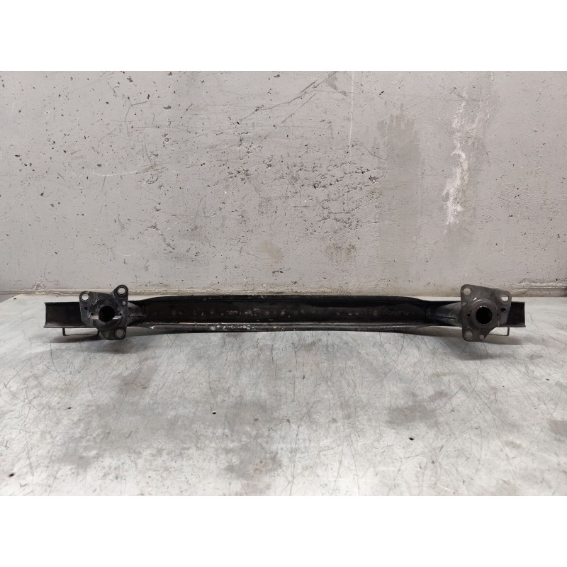 Recambio de refuerzo paragolpes delantero para volkswagen passat berlina (3b2) comfortline referencia OEM IAM 2