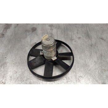 Recambio de electroventilador para volkswagen golf iii (1h1) 1.6 referencia OEM IAM 0130109239  3PINES
