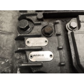 Recambio de caja cambios para renault premium lander 10.8 diesel referencia OEM IAM AT2412D 3190585 1100019430
