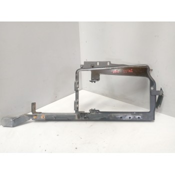 Recambio de soporte faro derecho para renault magnum ab 2005 12.0 diesel referencia OEM IAM 5010491932  