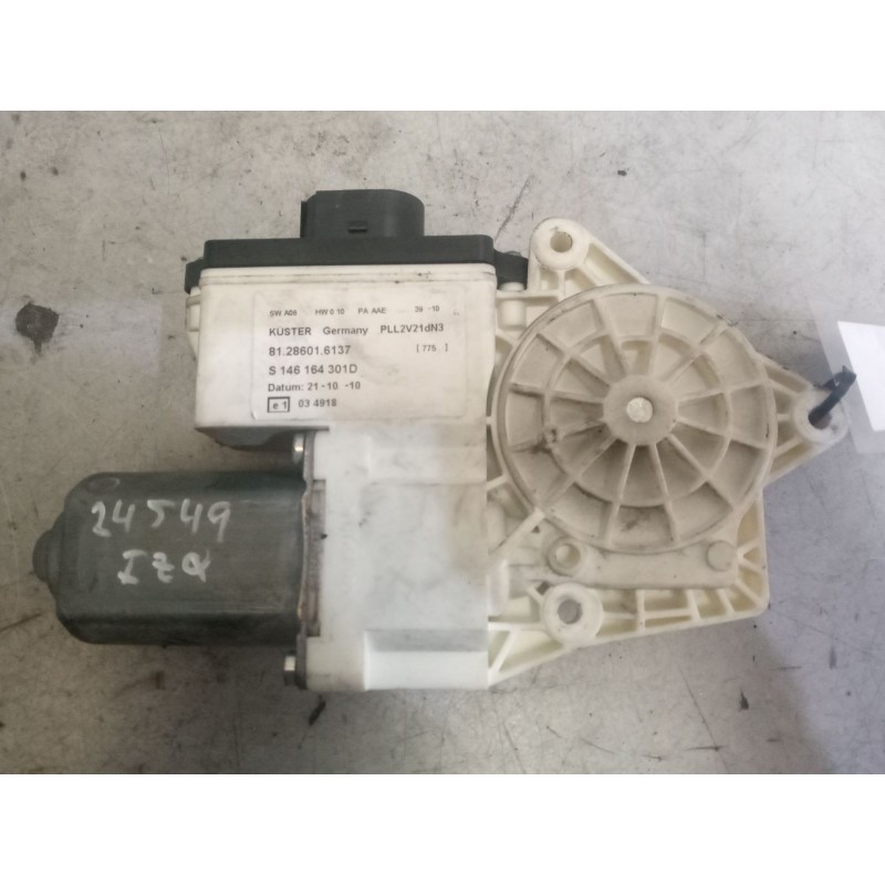 Recambio de motor elevalunas delantero izquierdo para man tgx 18.xxx referencia OEM IAM 81286016137  