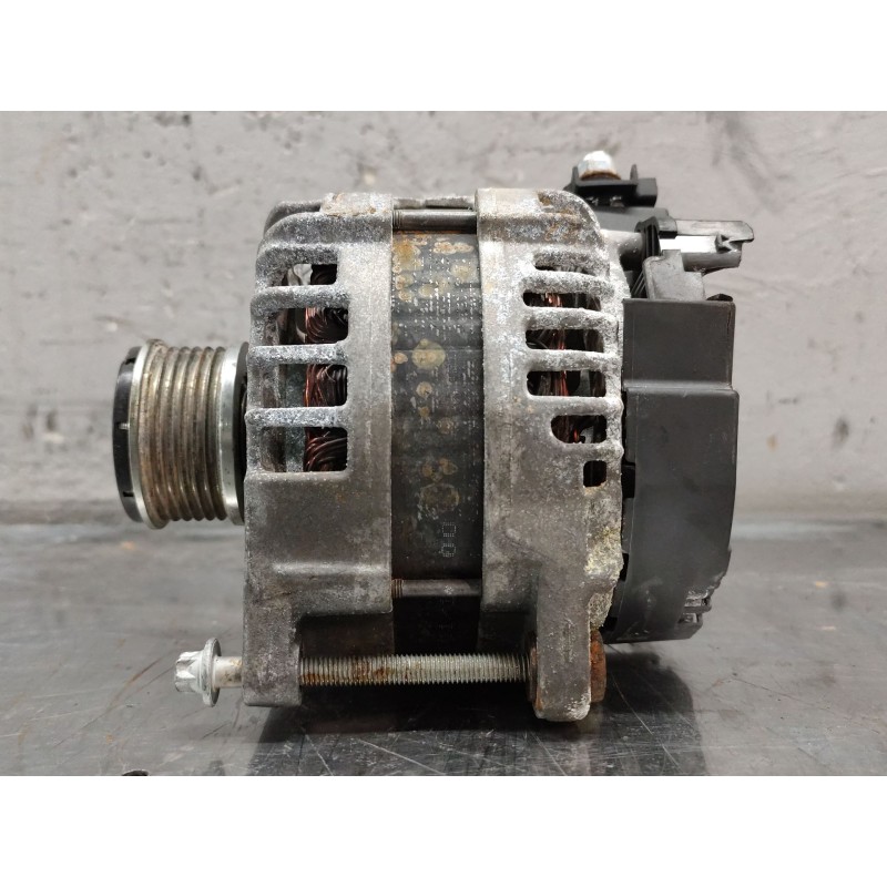 Recambio de alternador para infiniti q30 1.5 d referencia OEM IAM a0009063822  