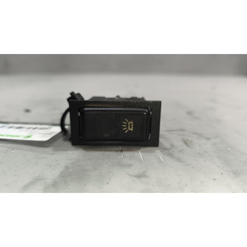 Recambio de interruptor para renault magnum ab diesel referencia OEM IAM 7421043754  