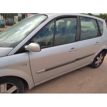 renault scenic ii del año 2005