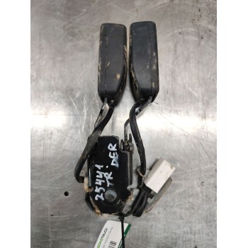 Recambio de enganche de cinturon trasero central para mazda cx-5 (kf) 2.2 d referencia OEM IAM   