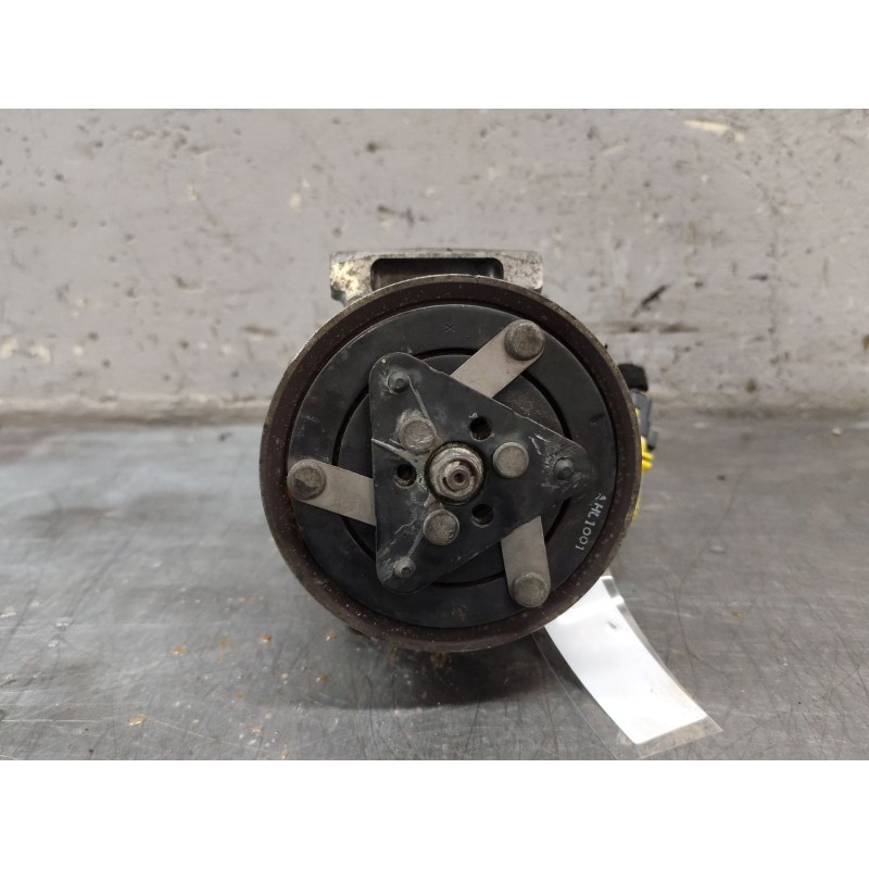 Recambio de compresor aire acondicionado para peugeot 207 1.4 16v vti referencia OEM IAM 9659875780  