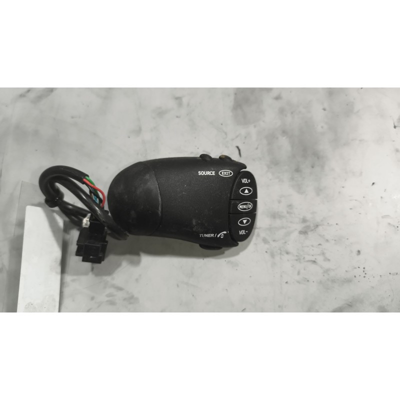 Recambio de mando radio para renault magnum ab diesel referencia OEM IAM 5010589997  