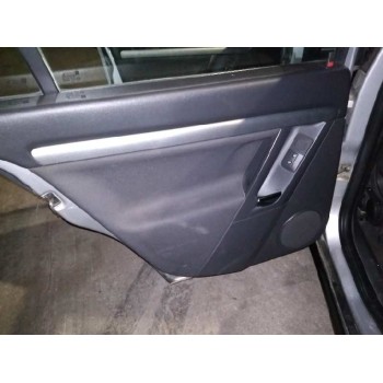 opel vectra c berlina del año 2003