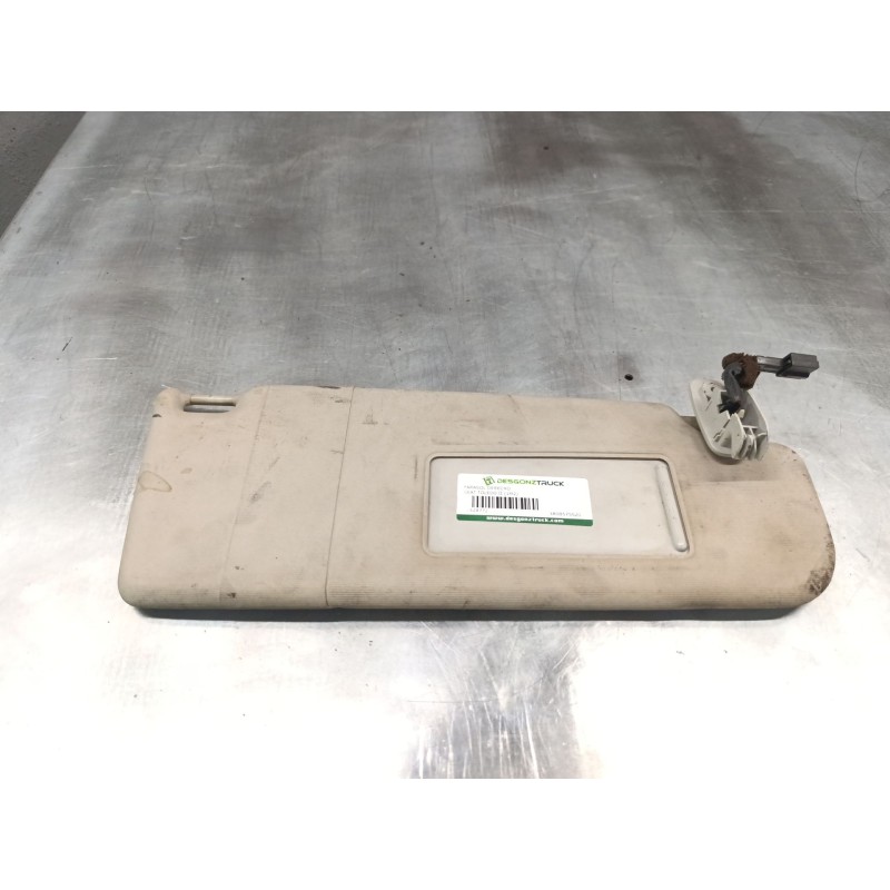 Recambio de parasol derecho para seat toledo ii (1m2) 1.9 tdi referencia OEM IAM 3B08575520  
