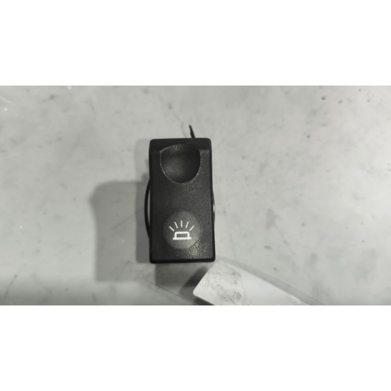 Recambio de interruptor para renault magnum ab diesel referencia OEM IAM 7421043756  