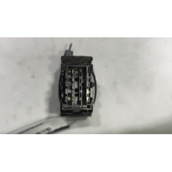 Recambio de interruptor para renault magnum ab diesel referencia OEM IAM 7421043756  