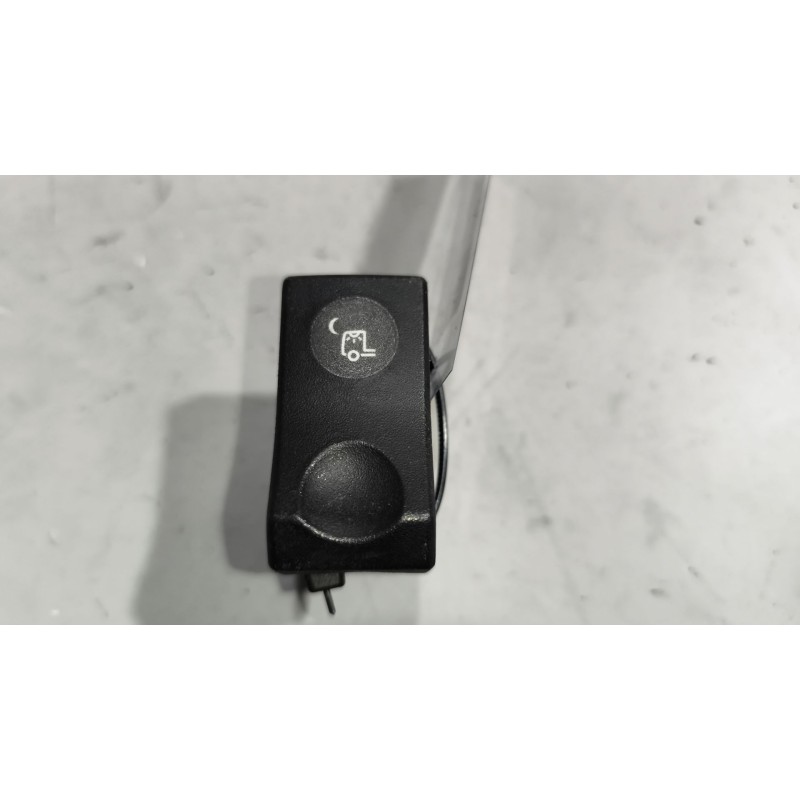 Recambio de interruptor para renault magnum ab diesel referencia OEM IAM 7420905312  