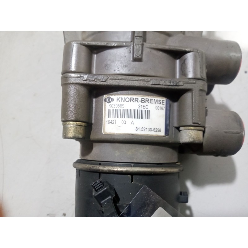 Recambio de valvula aire para man tgs referencia OEM IAM 81521306298 K039569 - Blanco 3