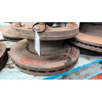 Recambio de buje trasero izquierdo para iveco eurocargo fg 120 e larga distancia referencia OEM IAM 7184073  