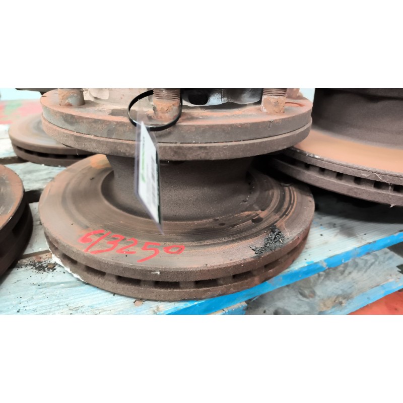 Recambio de buje trasero izquierdo para iveco eurocargo fg 120 e larga distancia referencia OEM IAM 7184073 - Blanco 3