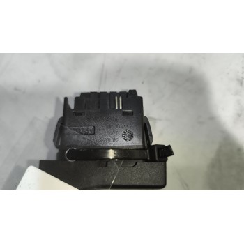 Recambio de interruptor para renault magnum ab diesel referencia OEM IAM 5010589016  