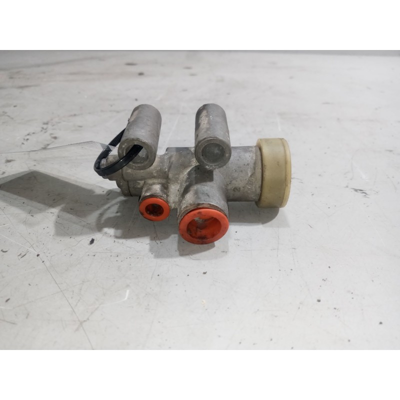 Recambio de valvula aire para man tgx 18.480 fg / 4x2 bl xl referencia OEM IAM 51094130026 4