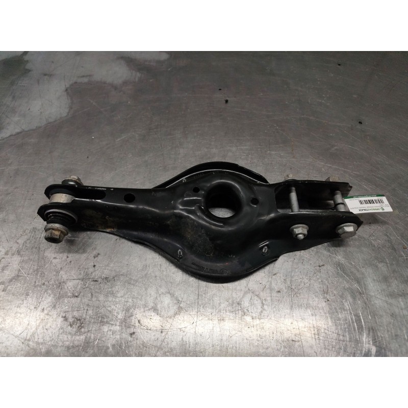 Recambio de brazo suspension inferior trasero izquierdo para bmw 1 (e87) 120 d referencia OEM IAM 33326792541  