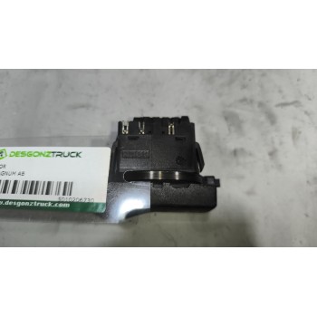 Recambio de interruptor para renault magnum ab diesel referencia OEM IAM 5010589022  