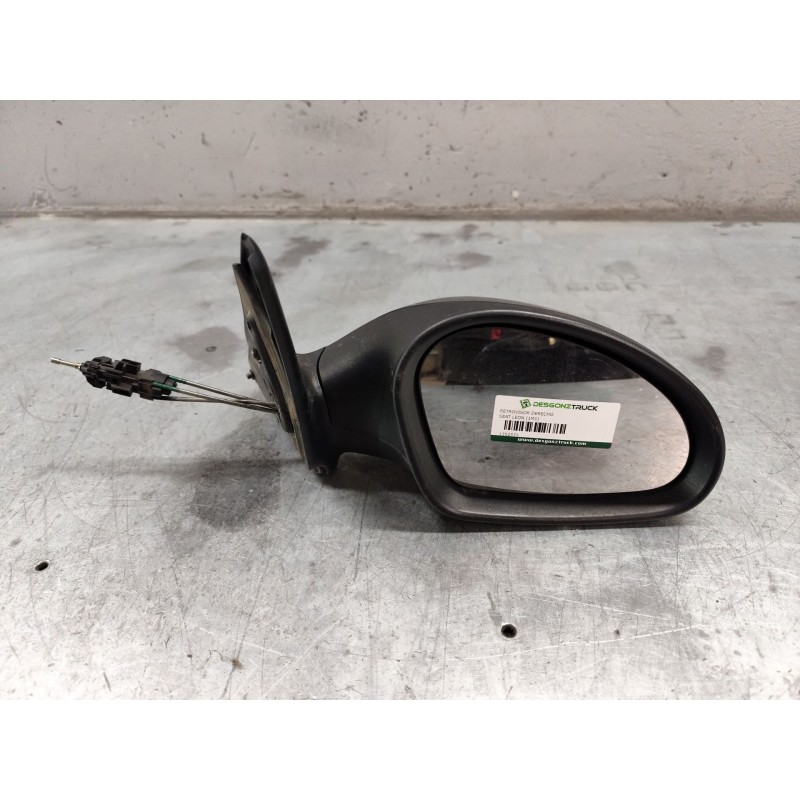 Recambio de retrovisor derecho para seat leon (1m1) 1.6 16 v referencia OEM IAM  MANUAL 