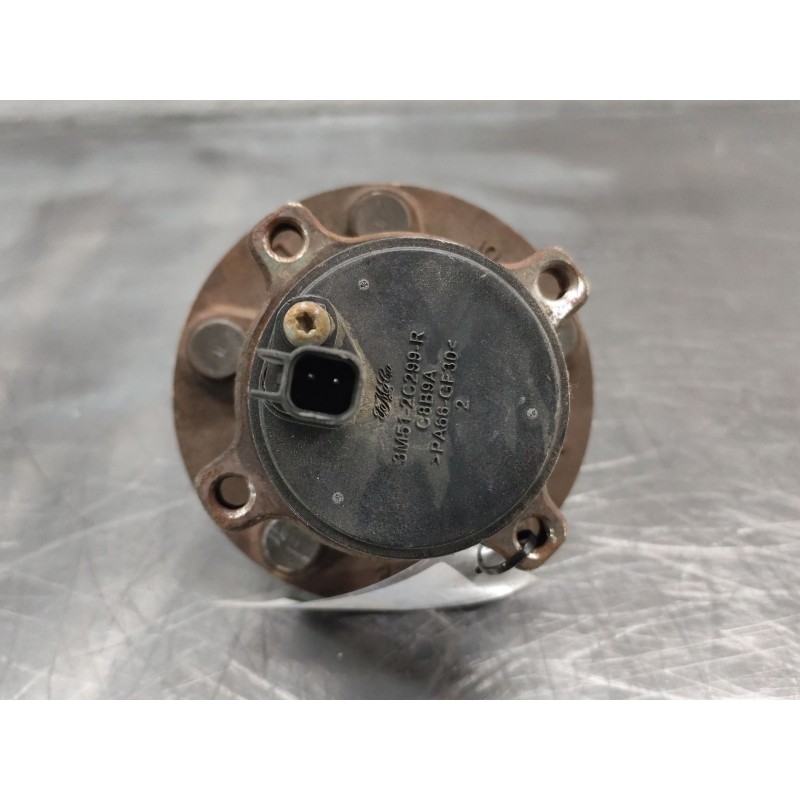 Recambio de buje trasero derecho para ford focus c-max (cap) ambiente (d) referencia OEM IAM 3M512C299R - Plata 2