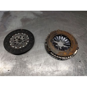 Recambio de kit embrague para seat leon (1m1) 1.9 tdi referencia OEM IAM   