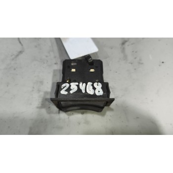 Recambio de mando elevalunas delantero derecho para renault magnum ab diesel referencia OEM IAM   