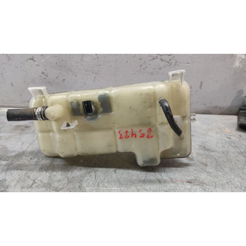 Recambio de deposito expansion para iveco daily iv caja/chasis 35c12, 35s12 referencia OEM IAM - Blanco 3