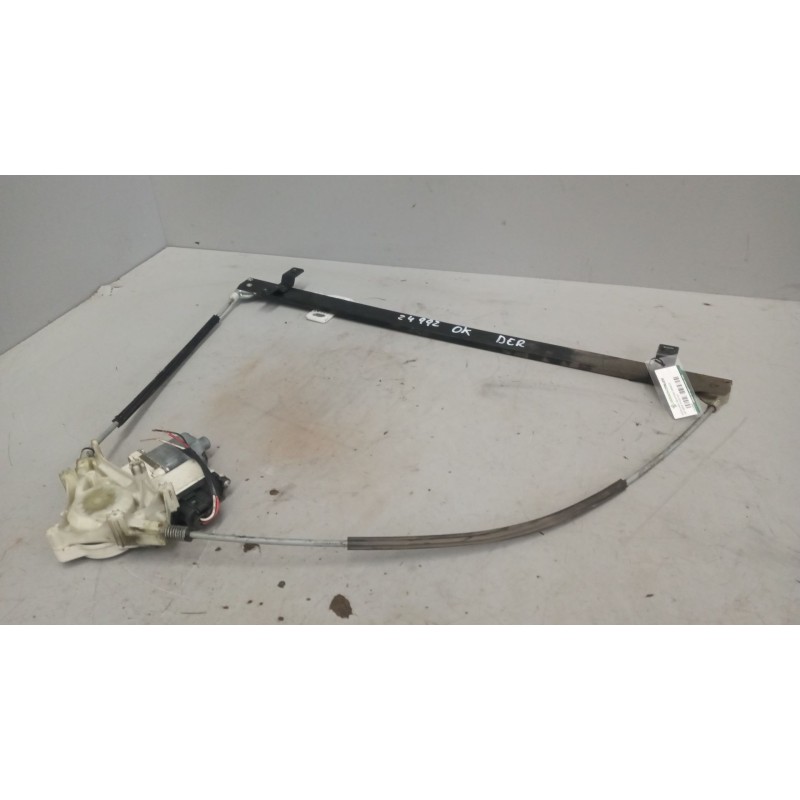 Recambio de elevalunas delantero derecho para daf serie xf105.xxx 12.9 diesel referencia OEM IAM   
