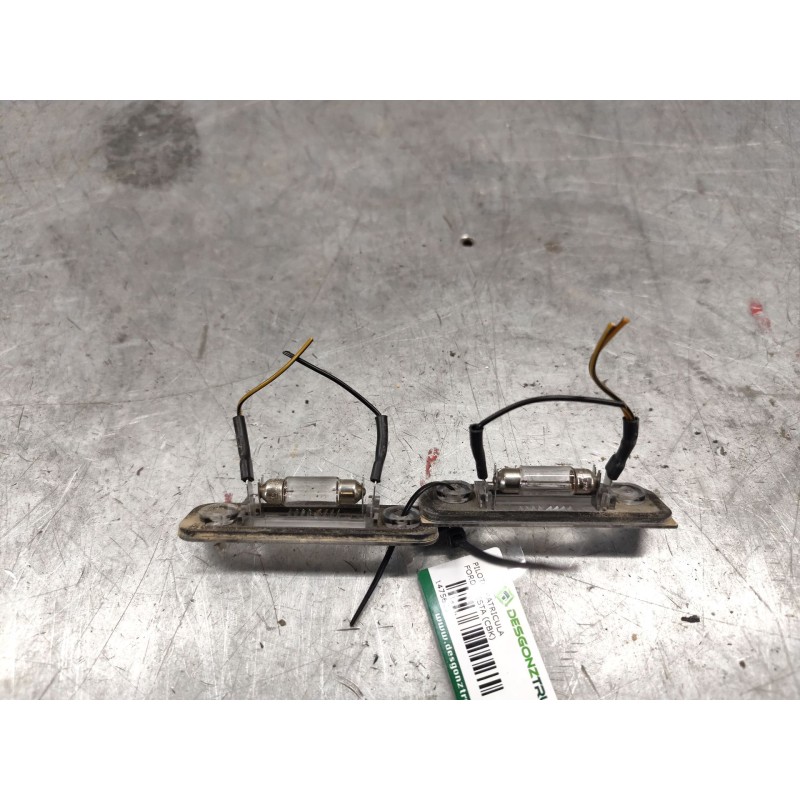 Recambio de piloto matricula para ford fiesta (cbk) ambiente referencia OEM IAM 2S6113550AA - Rojo 2