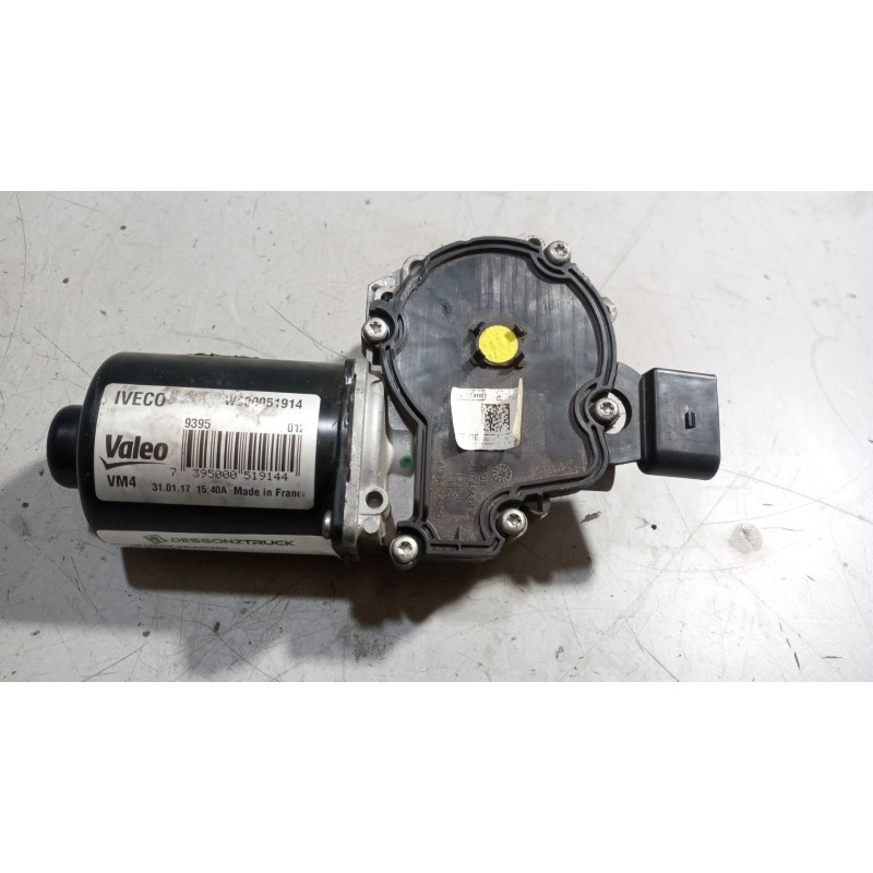 Recambio de faro antiniebla izquierdo para daf serie xf105.460 fsa 4x2 space-cab referencia OEM IAM 2