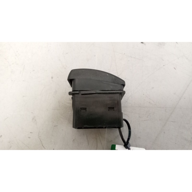 Recambio de interruptor para daf serie xf105.460 12.9 diesel referencia OEM IAM 1435602 - Blanco 3