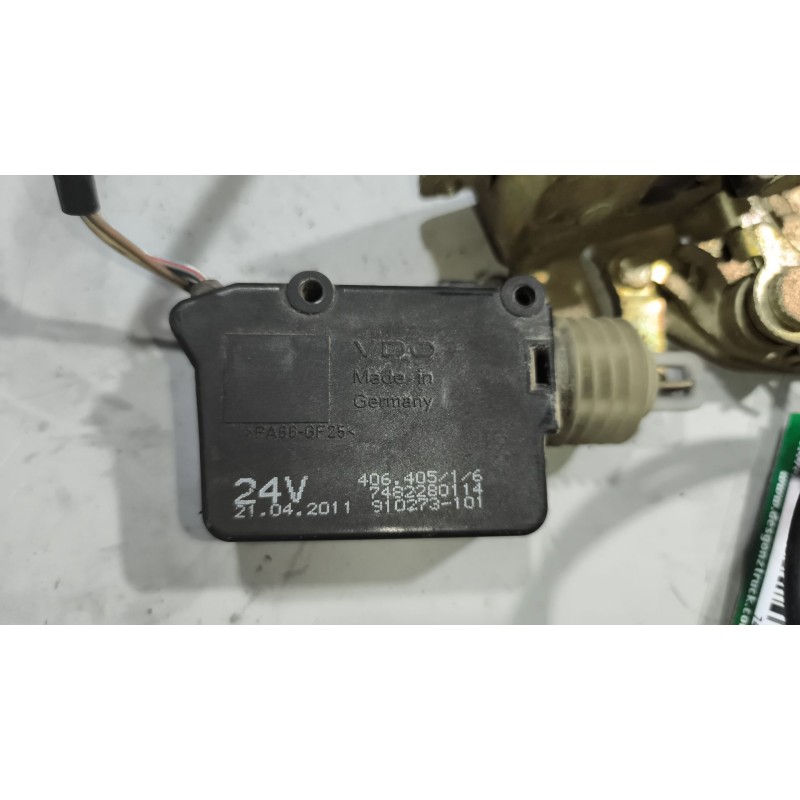 Recambio de cerradura puerta delantera derecha para renault magnum ab diesel referencia OEM IAM 7482280160 - Azul 4