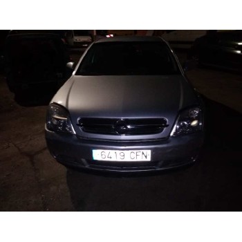 opel vectra c berlina del año 2003