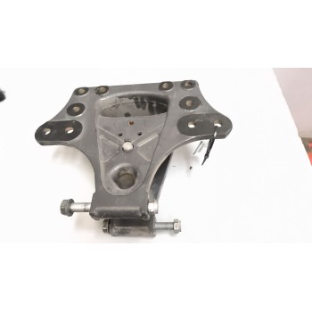 Recambio de soporte balleston para renault d narrow referencia OEM IAM 7423951461 23951461 
