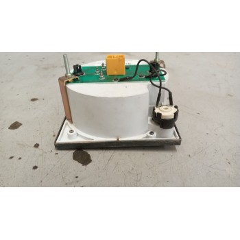 Recambio de cuadro instrumentos para iveco eurocargo 3.9 diesel referencia OEM IAM 98474450  CUENTA REVOLUCIONES