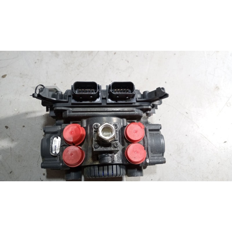 Recambio de valvula aire para mercedes-benz atego 4 cyl. 4x2 2005  4.3 diesel (om 904 la) referencia OEM IAM 0004294224 VALVULA - Blanco 3