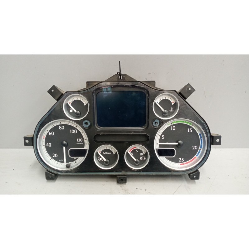 Recambio de cuadro instrumentos para daf xf 105 105.460 referencia OEM IAM 1789469  