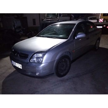 opel vectra c berlina del año 2003