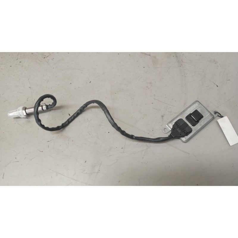 Recambio de sensor noxe para iveco stralis (as) 12.9 diesel referencia OEM IAM 5801777219  