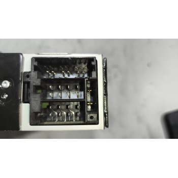 Recambio de sistema audio / radio cd para renault magnum ab diesel referencia OEM IAM 7421819272 28261016 