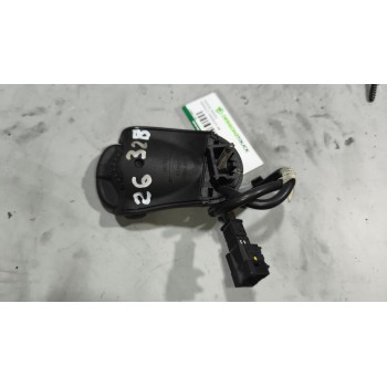 Recambio de mando radio para renault magnum ab diesel referencia OEM IAM 7421014639  