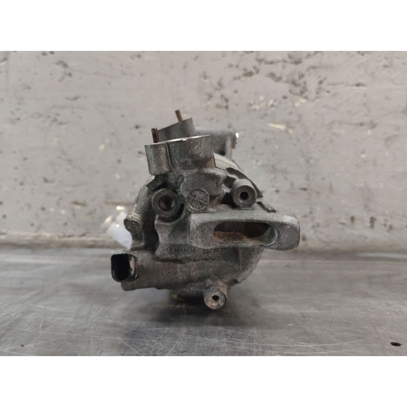 Recambio de compresor aire acondicionado para seat leon (5f1) 1.6 tdi referencia OEM IAM 5Q0820803B - Blanco 3
