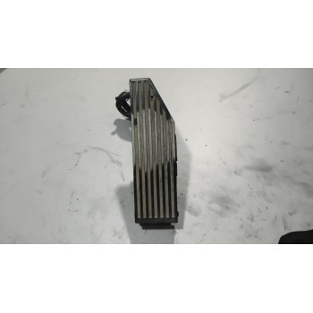 Recambio de pedal acelerador para renault magnum ab diesel referencia OEM IAM 7421111164  