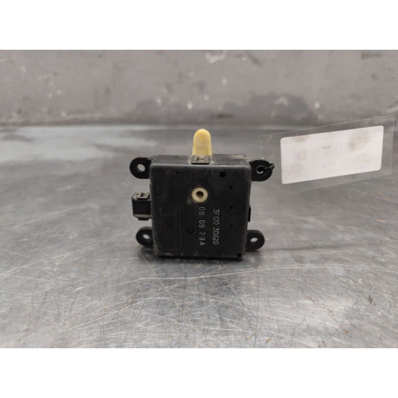 Recambio de motor apertura trampillas climatizador para nissan murano i (z50) 3.5 4x4 referencia OEM IAM 3F12030820 - Negro 3
